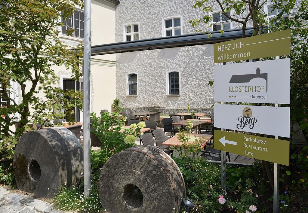 Hotel Restaurant Klosterhof Gutenzell-Hürbel 외부 사진